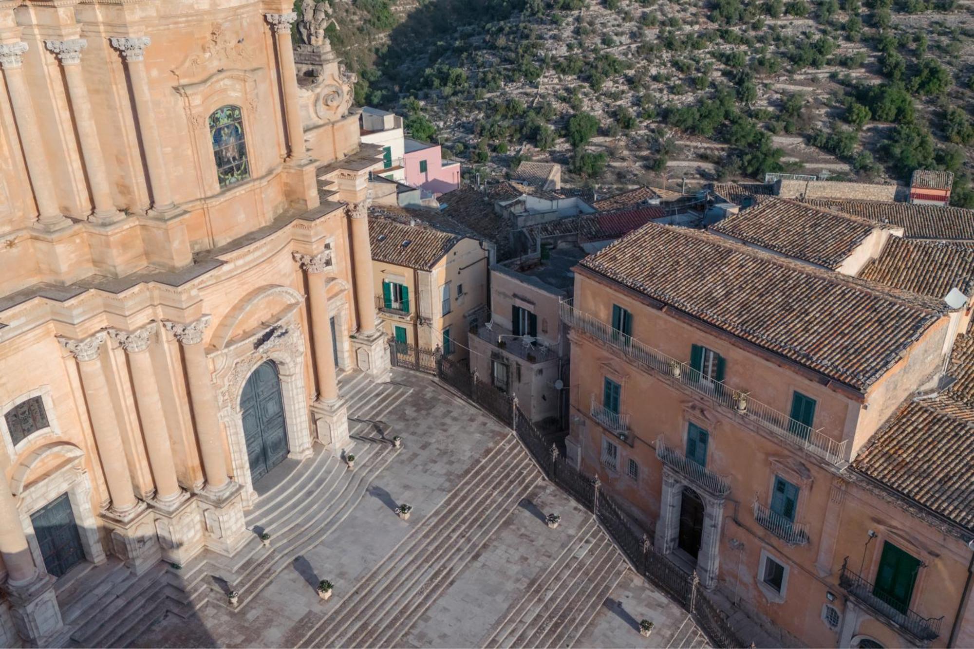 Appartamenti Vista Duomo - Ibla - Pomelia Ragusa Bagian luar foto