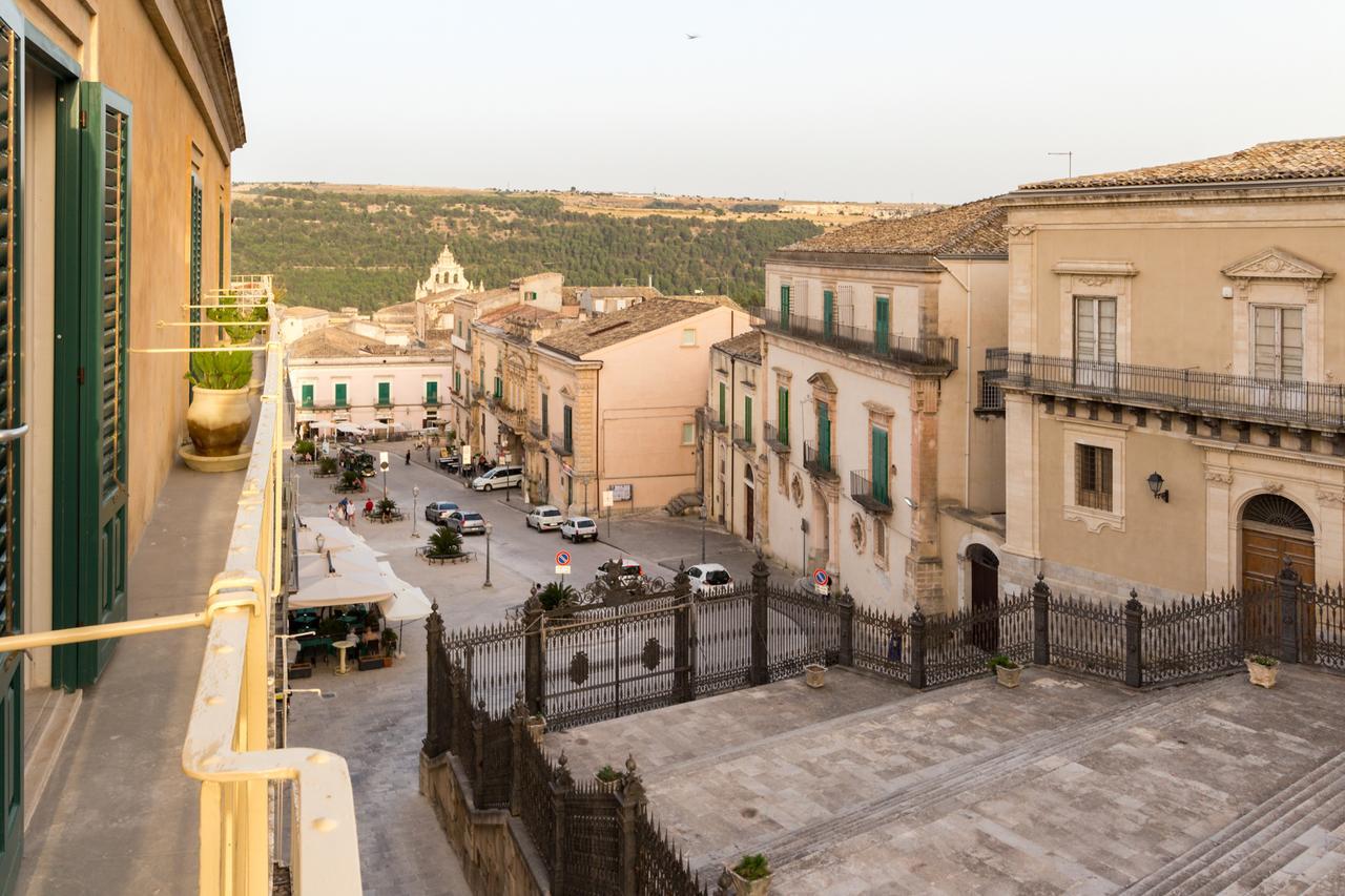 Appartamenti Vista Duomo - Ibla - Pomelia Ragusa Bagian luar foto