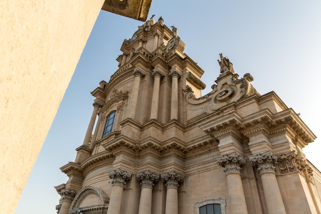 Appartamenti Vista Duomo - Ibla - Pomelia Ragusa Bagian luar foto