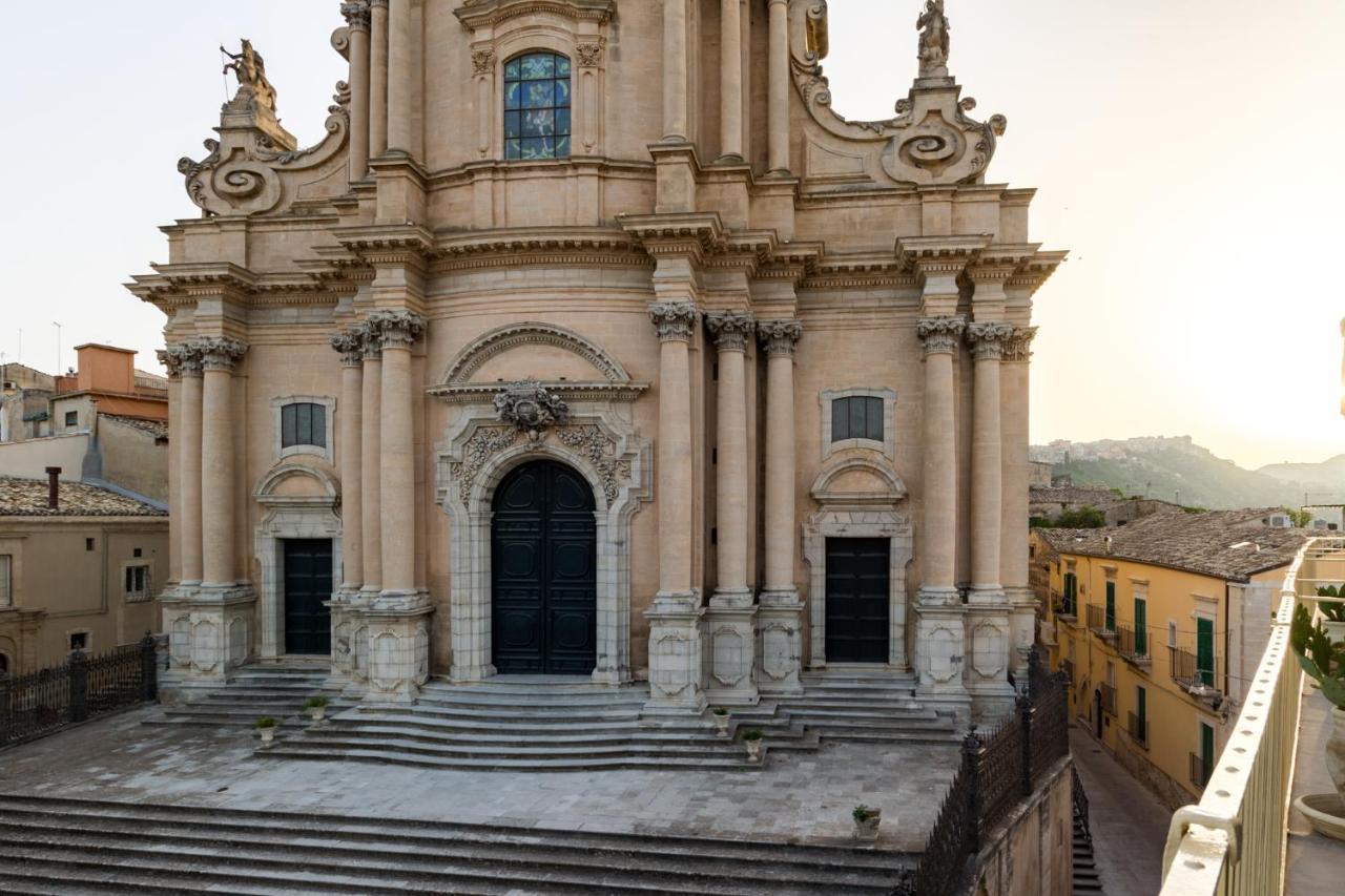 Appartamenti Vista Duomo - Ibla - Pomelia Ragusa Bagian luar foto
